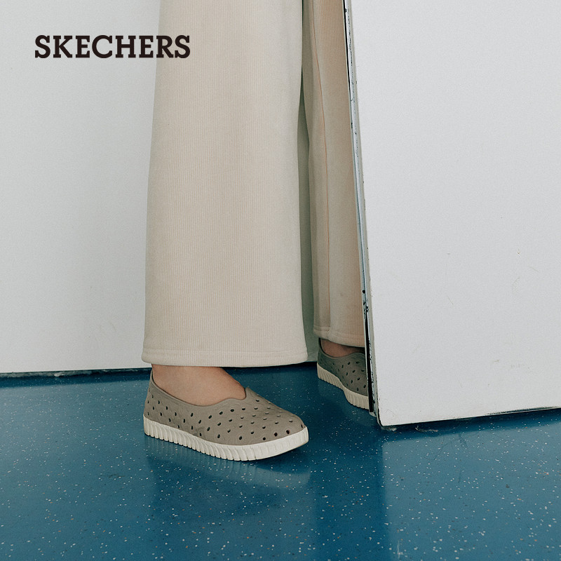 skechers春季女子镂空洞洞鞋一脚蹬 skechers运动运动沙滩鞋/凉鞋