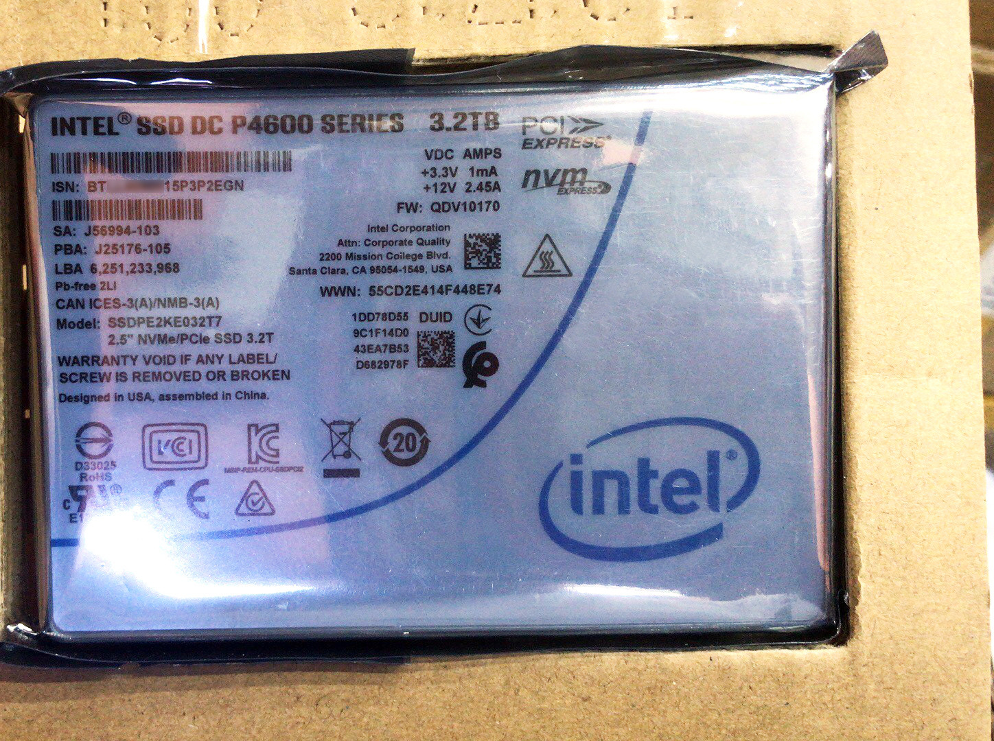 :Intel/英特尔P46002TSSD3.2T/6.4T/U.2//P4610寿命长IOPS高 - 图0