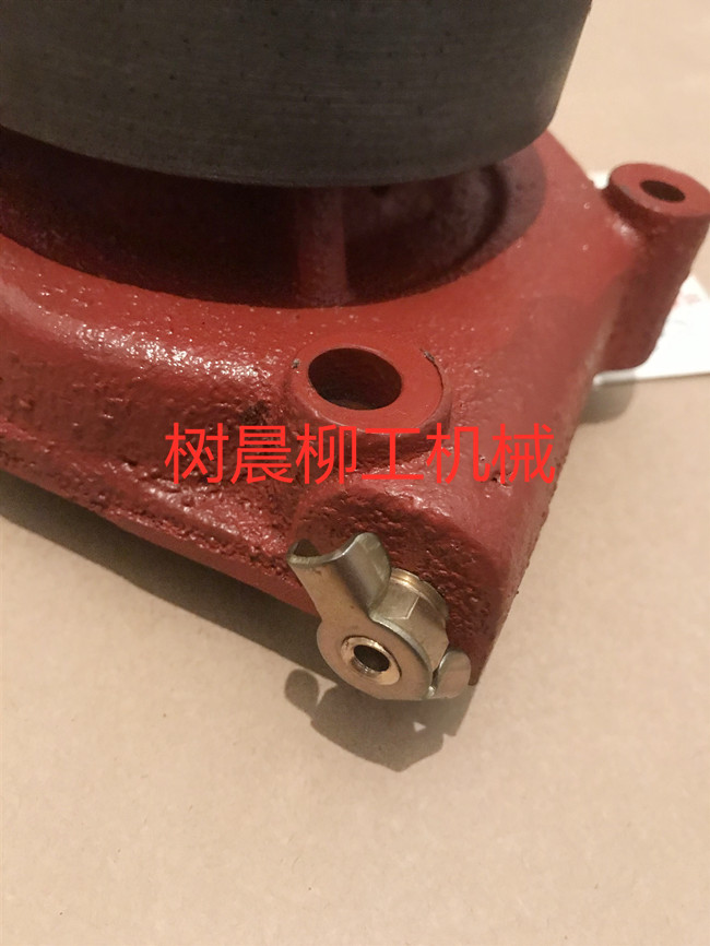 柳工装载机ZL40B配上柴发动机淡水泵D20-000-32+E SP183227水泵 - 图3