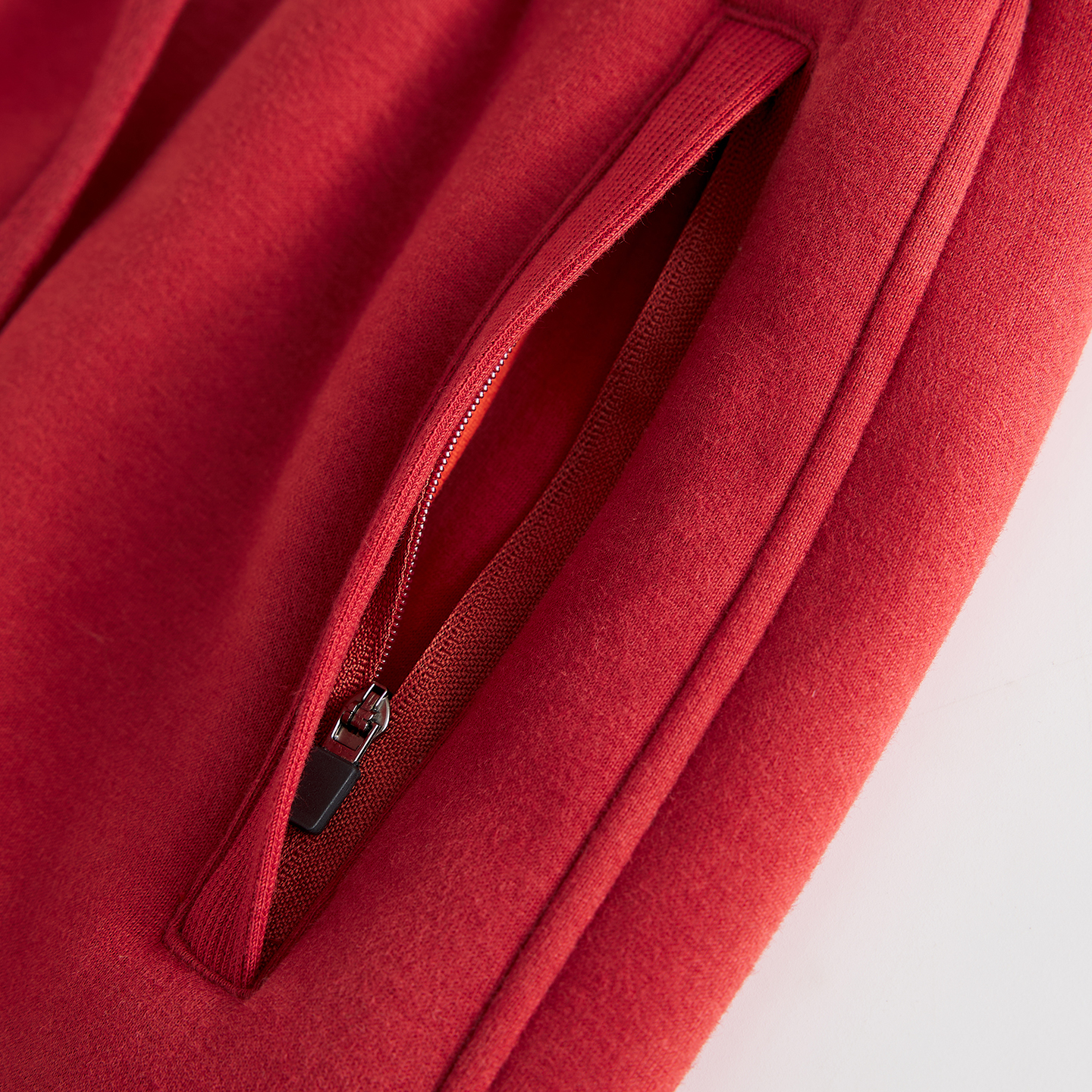 保暖防寒羊羔绒加绒加厚卫裤女秋冬红色束腿休闲超厚运动裤女 - 图1