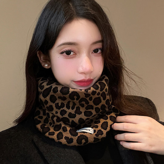 围脖女秋冬季挂耳防风面罩骑行保暖防寒高颜值口罩百搭护颈脖套