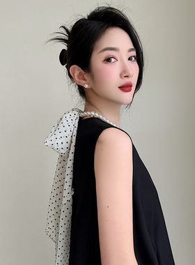 白色波点珍珠丝巾女高级感百搭
