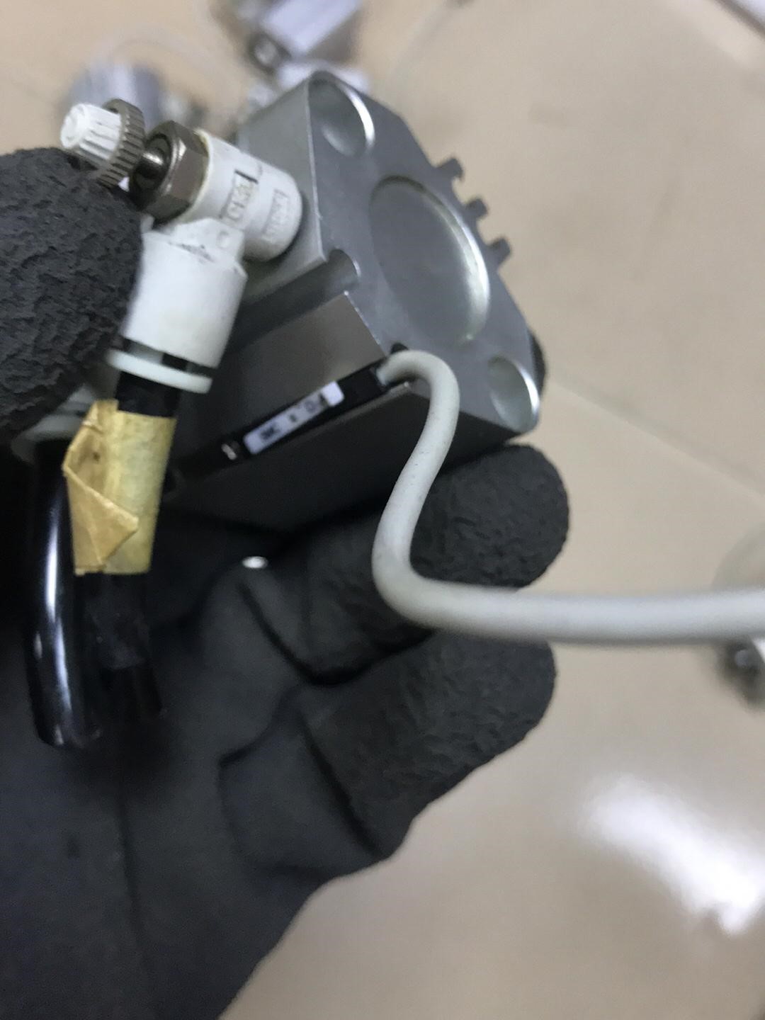 SMC气缸CDQ2A20-10D，实图拍摄，成色新。 - 图2