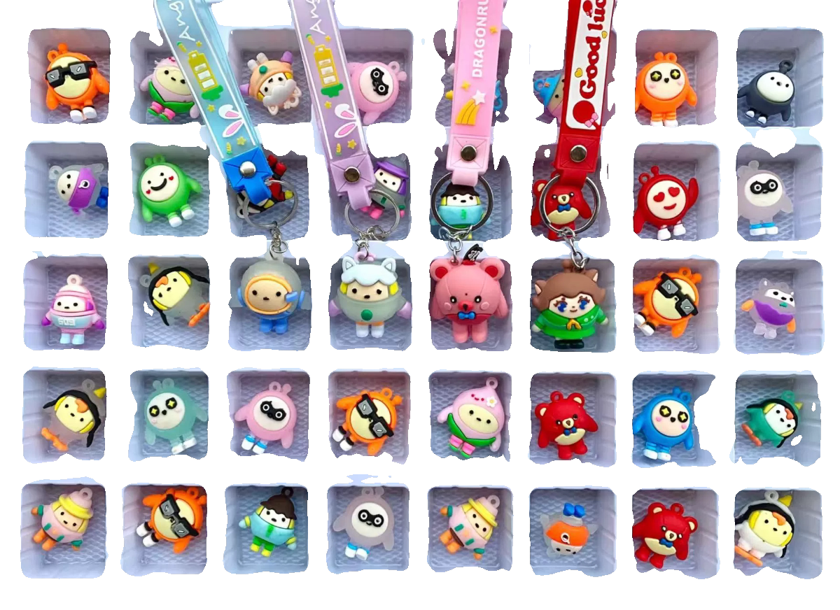 洞洞乐蛋仔派对盲盒公仔钥匙扣挂件40洞戳戳乐儿童礼物玩具三丽鸥