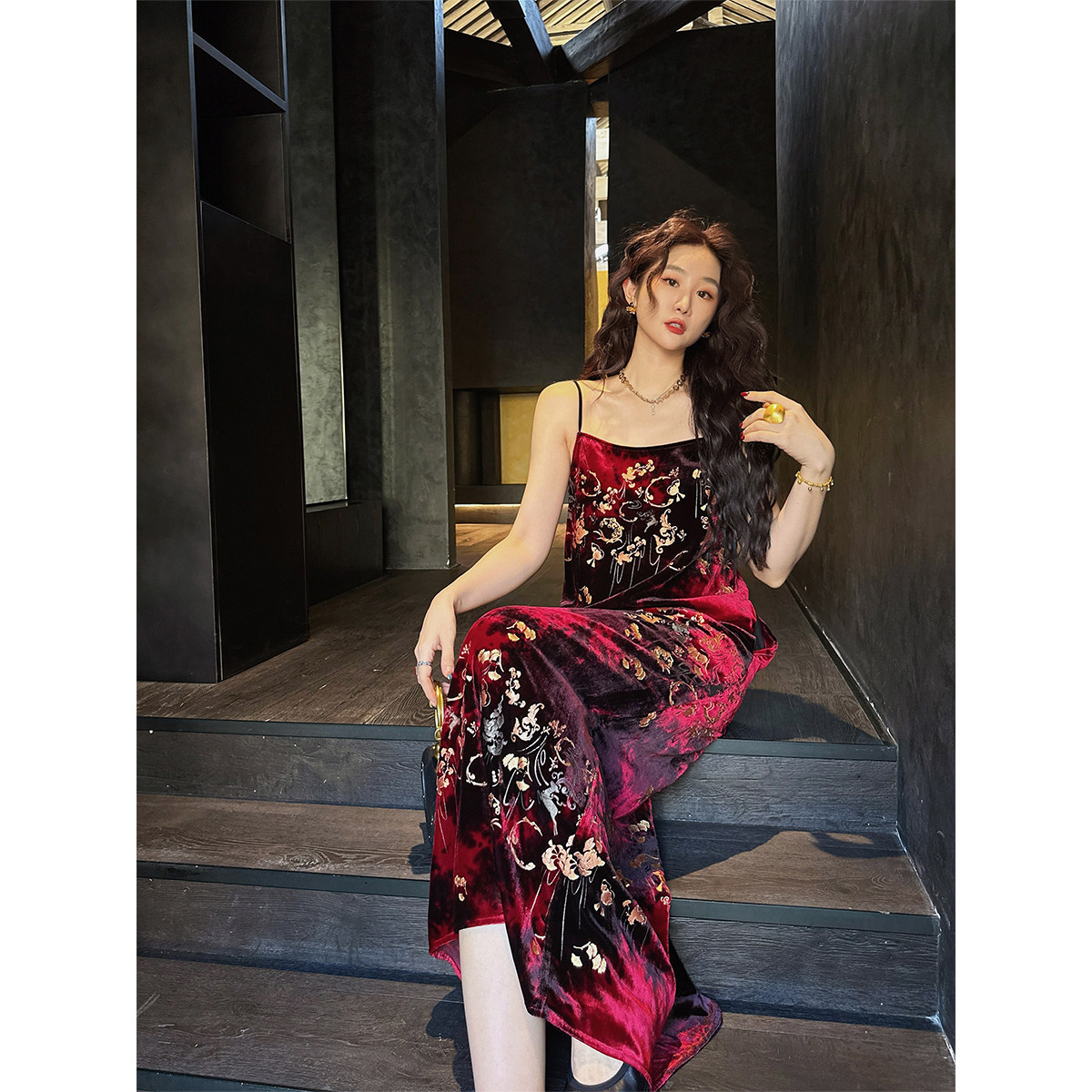 【哼哈冰冰】【玖色鹿】国风桑蚕丝绒吊带裙新年战袍连衣裙子秋,淘宝优惠券,粉丝福利购,淘宝优惠卷