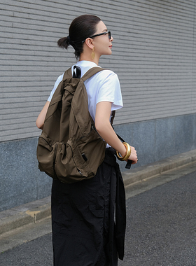 麻霖定制真皮拼接户外休闲双肩包
