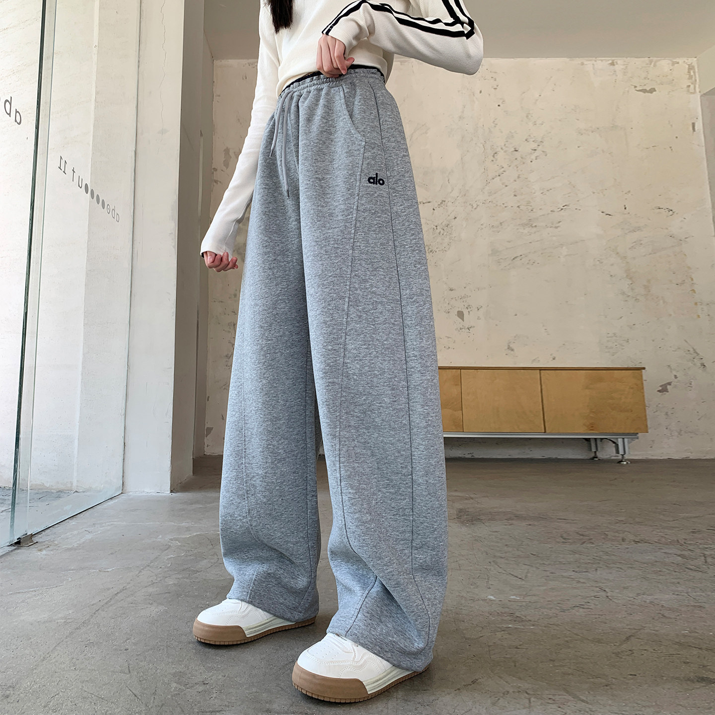 女童运动裤子2025新款大童秋冬阔腿裤儿童加绒卫裤初中生直筒冬装,淘宝优惠券,粉丝福利购,淘宝优惠卷