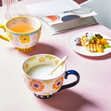 Imhouse Retro Mark Cup Home маленькая свежая керамическая чашка утолщен и анти -хот может быть микроволновой овсяной чашкой для овсяной муки