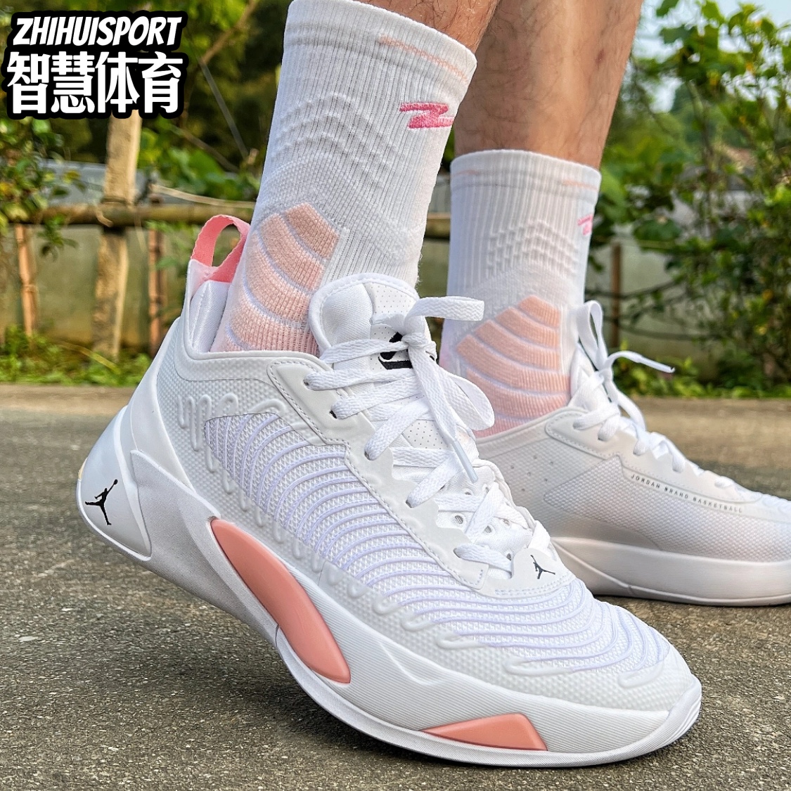 Nike Air Jordan Luka 1东契奇1代低帮缓震实战篮球鞋DN1771-104 - 图1