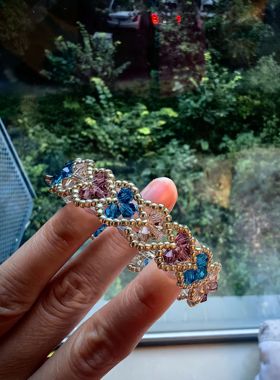 手工串珠爱心/心型多彩手链小众气质撞色米珠+菱珠手绳饰品材料包