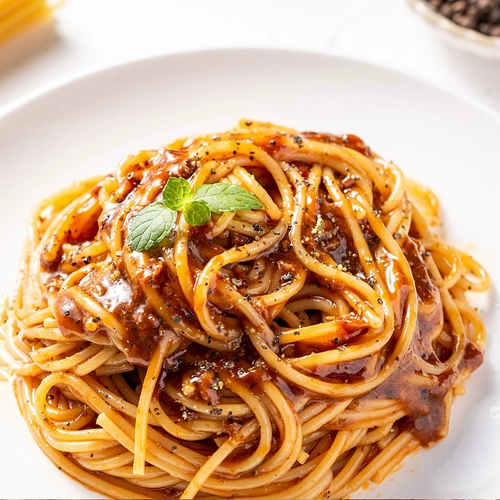 Demon Ранний пиндс томатный соус свиная соус черный перец.