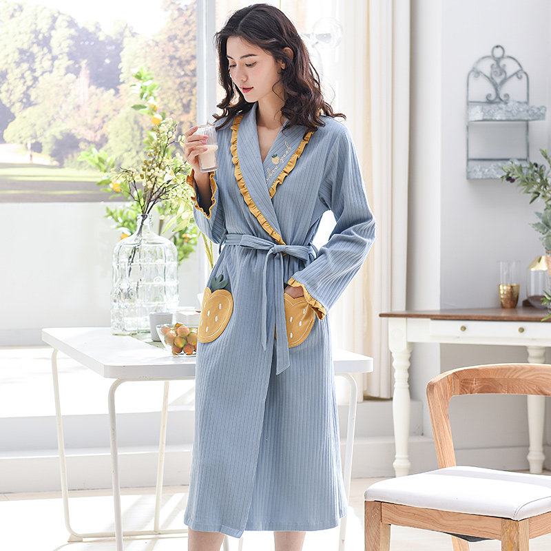  朵拉日记睡袍/浴袍