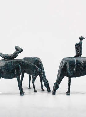 样板房抽象艺术风创意动物雕塑