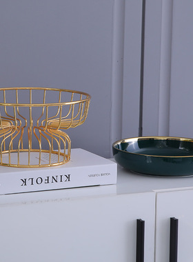 水果盘客厅家用创意现代轻奢茶几装饰摆件糖果盘陶瓷干果盘带盖盒