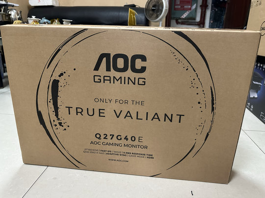 Monitor AOC Q27G40E 2K 180HZ Nuevo, sin abrir, genuino, garantía oficial
