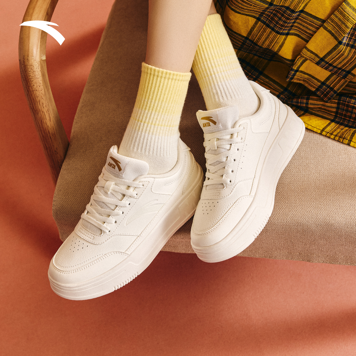 安踏舞动 | 易去污小白鞋女鞋冬季厚底低帮板鞋官方正品运动鞋子 - 图3