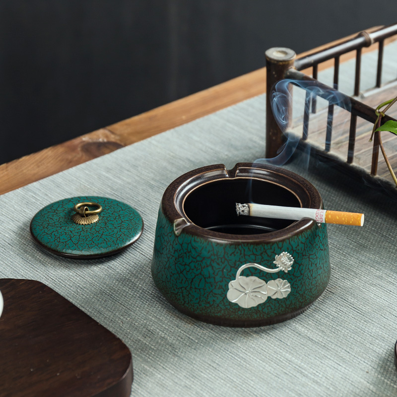 黛绿陶瓷带盖烟灰缸多功能防风灰尘创意个性孔雀绿家用客厅烟灰缸-图0