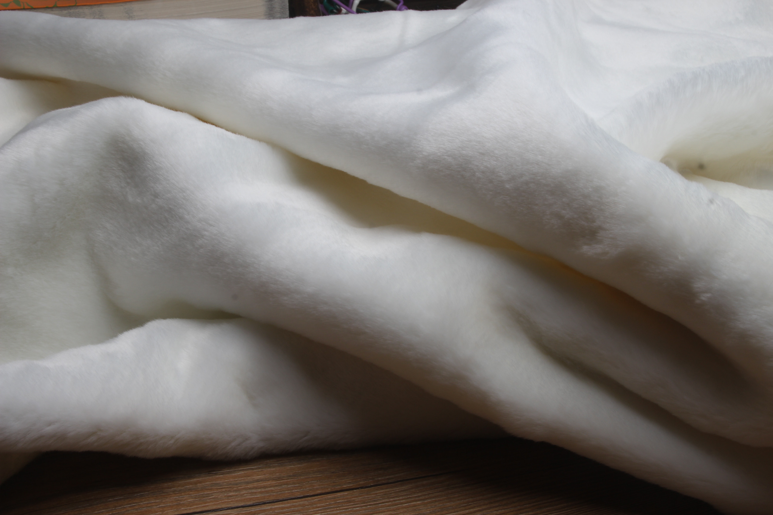 白色高档仿獭兔毛皮草毛绒布料秋冬外套服装布料马甲手工 DYA面料 - 图0