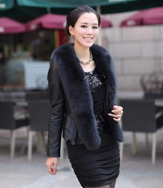 真皮皮衣女装短款海宁绵羊皮超大狐狸毛领显瘦皮草外套皮衣,淘宝优惠券,粉丝福利购,淘宝优惠卷