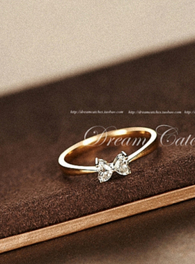 蝴蝶结爱心钻石戒指蓝钻心形