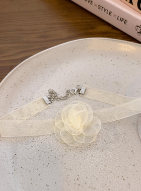 白色山茶花珍珠项链少女感锁骨链