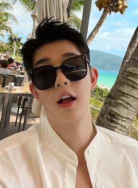 芮视GM韩版女竖钉太阳镜