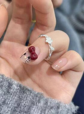 2026新款知春925银色花朵戒指女