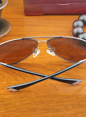 水晶眼镜男款飞行员式石头镜蛤蟆镜高档太阳镜茶色墨镜司机护目镜