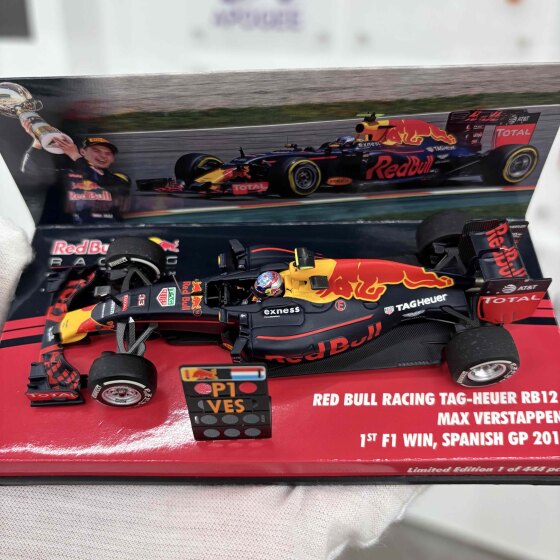 First Championship! Pre 1 43 Mini Cut Red Bull RB12 #33 Verstappen 2016 F1 Spanish Car Model