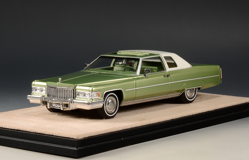 1:43 STAMP凯迪拉克帝威Cadillac Coupe Deville 1975汽车模型-图1