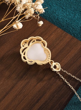 小红书推荐同款国潮古法镀金项链镶嵌仿和田玉佛公雕刻挂坠饰品