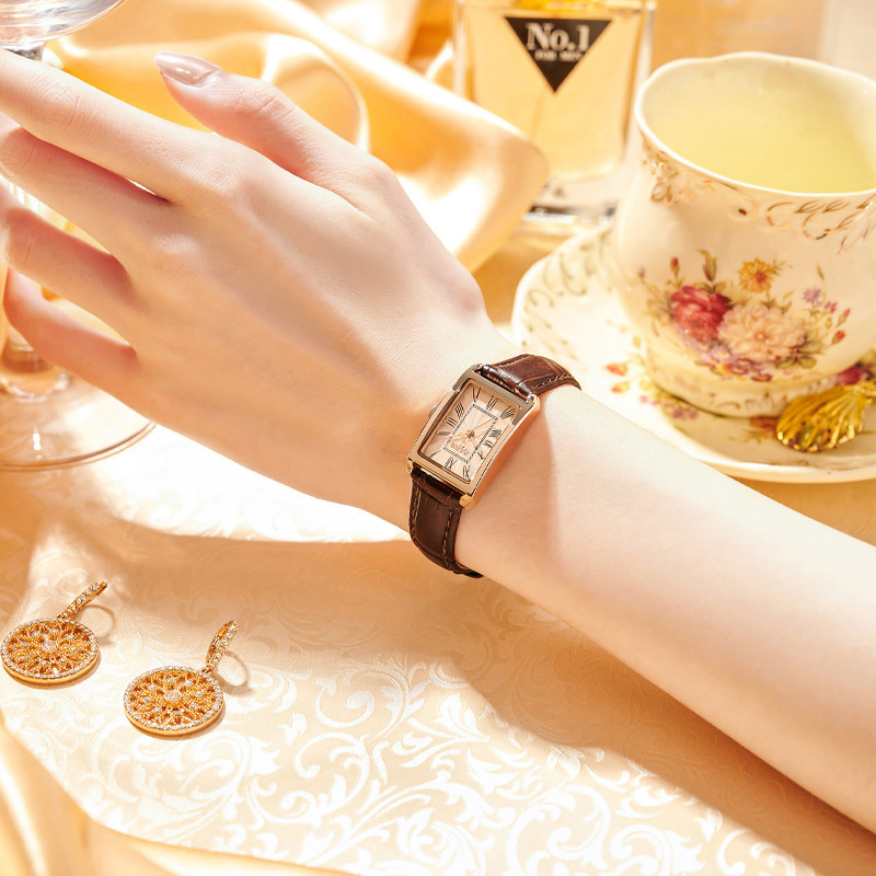  julius聚利时晨宇日韩腕表