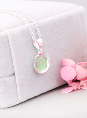 绿色圆形猫眼清新镶石吊坠项链