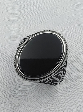 复古男生钛钢时尚宝石戒指配饰品