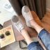 Giày rhinestone Giày nữ mùa thu 2019 cho học sinh thấp để giúp buộc thủy triều lấy đôi giày nhỏ màu trắng dày đáy giày thể thao thông thường - Giày cắt thấp sandal đế xuồng Giày cắt thấp