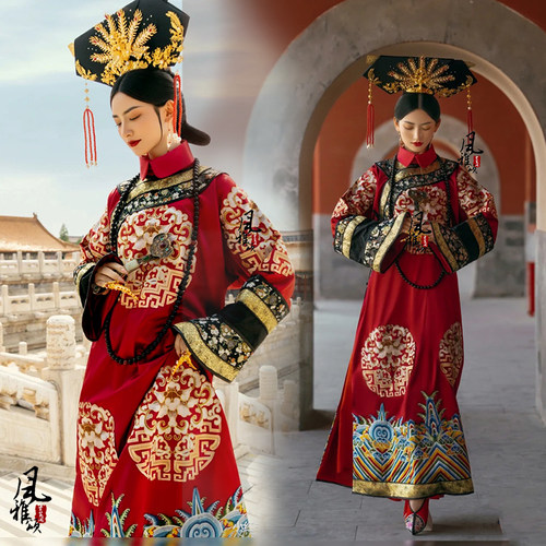 清朝吉服贵妃皇后正装故宫拍摄写真服满族清装旗服古董衣刺绣大气 - 图1