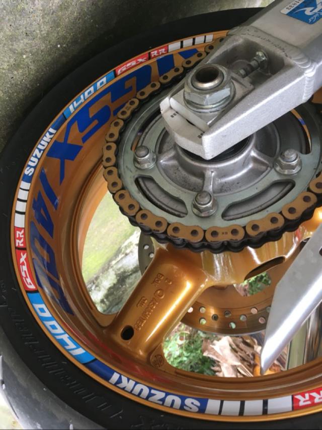 摩托车轮毂贴/大魔神GSX R1400整圈彩色反光轮圈贴/钢圈贴-图0