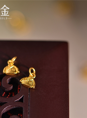 恋金 足金手工錾刻古法黄金 梅花旗袍棉袄 手链吊坠配饰