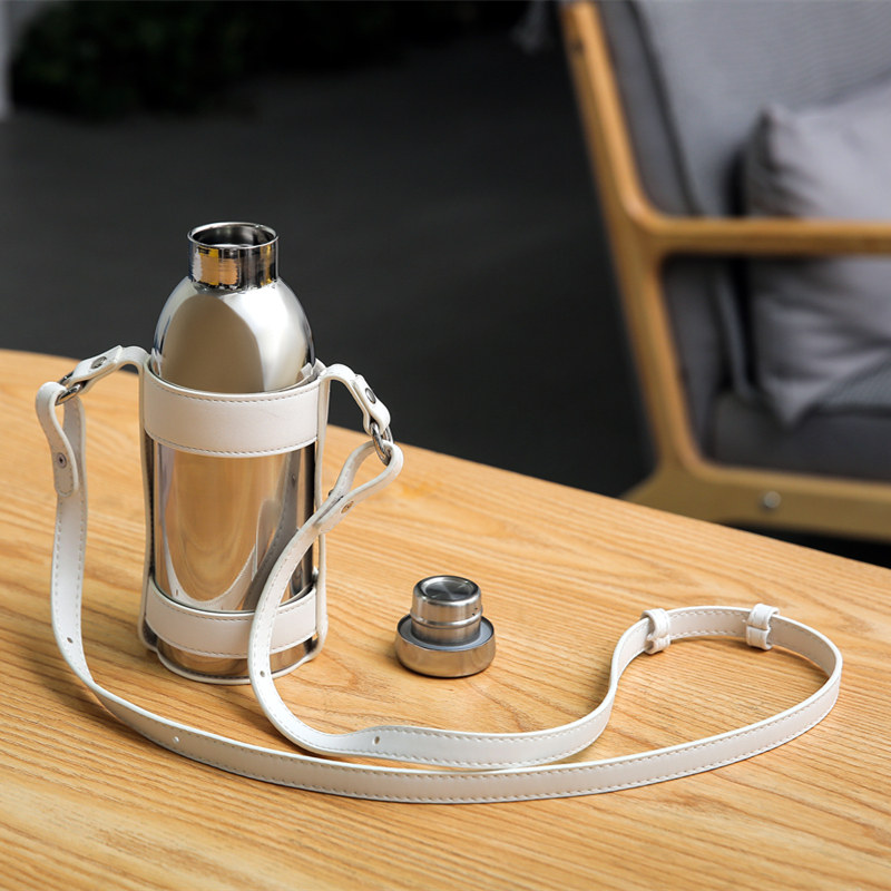 女高颜值男大容量斜跨保温杯ins风便携简约杯子设计小众创意水杯,淘宝优惠券,粉丝福利购,淘宝优惠卷