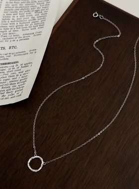 S925银饰莫比乌斯项链女款高级感2024新款爆款吊坠轻奢小众锁骨链