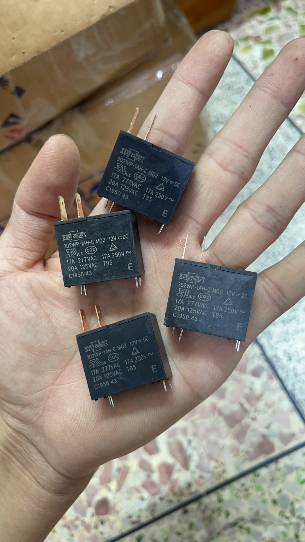 松川302WP-1AH-C 12V 17A 277VAC 20A 热水器 微波炉继电器JQX62F - 图0