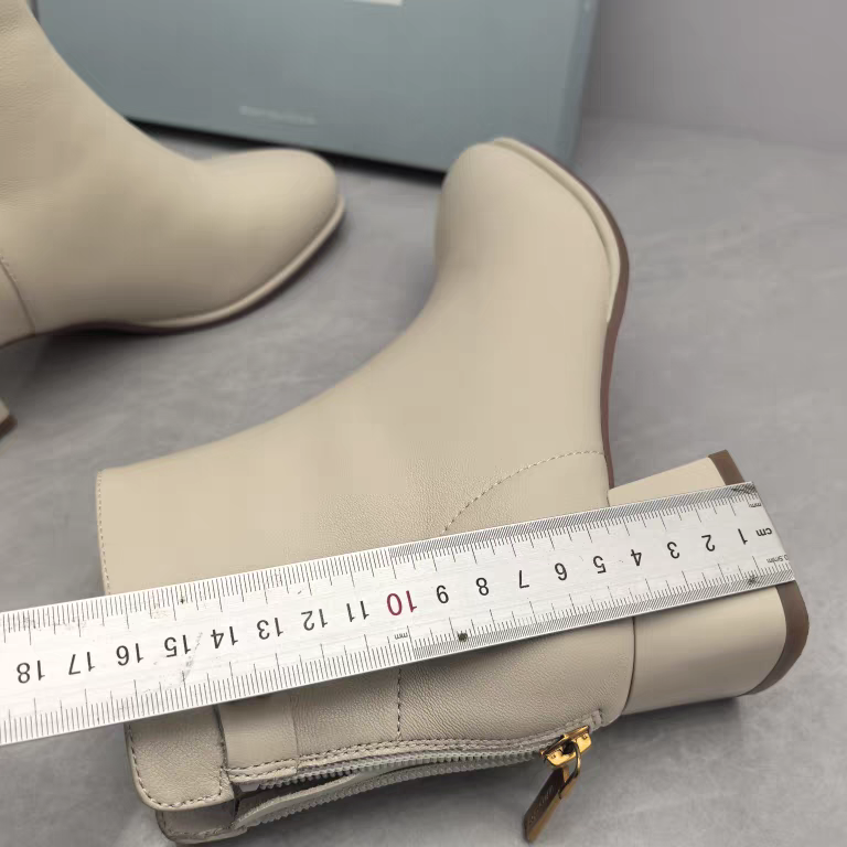 Comely康莉撤柜断码秋季真皮时装靴方头粗中跟后拉链短靴女瘦瘦靴,淘宝优惠券,粉丝福利购,淘宝优惠卷