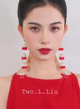 Two.L.Liu红色长流苏夸张耳环