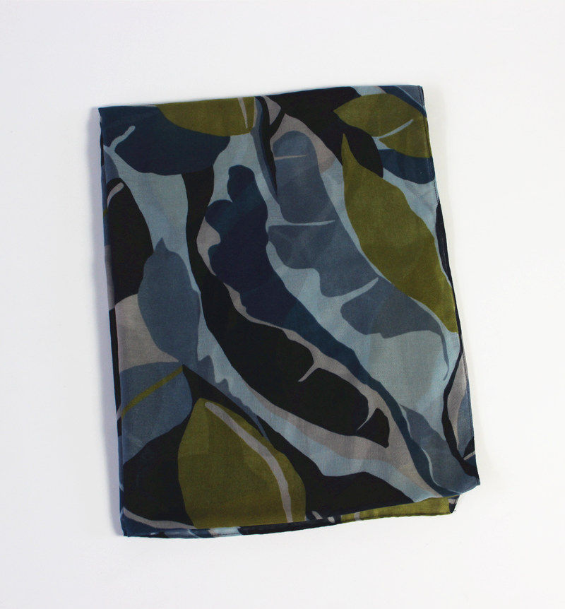 推荐，百搭显白春秋新品女士长款围巾欧美风薄款纱巾舒适柔软披肩