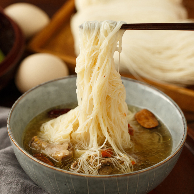 5斤装陕富铁棍山药韭叶面龙须面新疆拉条正宗山药挂面整箱线面条