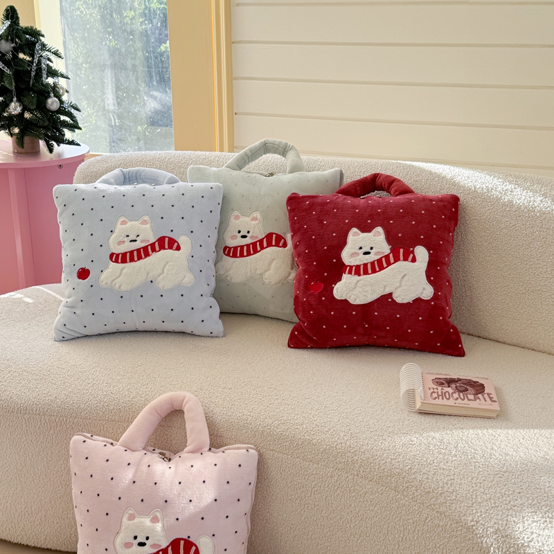 2025新款可爱抱枕被子两用办公室秋冬午睡毯子沙发抱枕毯子二合一 - 图1