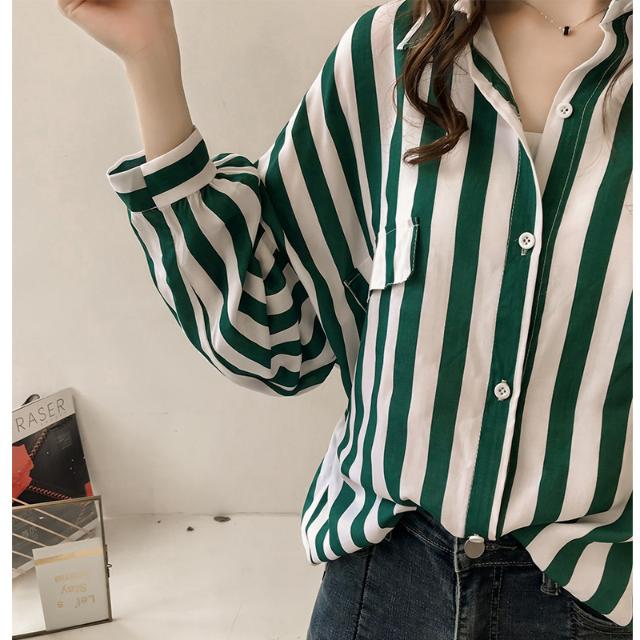 条纹衬衫女长袖 薄款外套 chic 网红爆款初秋女装新款港味宽松大码 bf 条纹衬衫女长袖 薄款外套 chic 网红爆款初秋女装新款港味宽松大码 bf