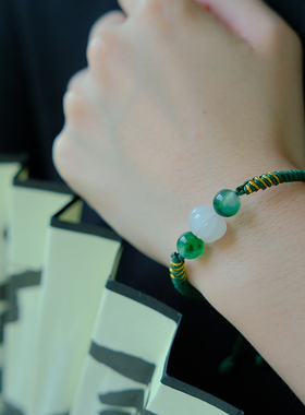 雲林書院奶盖红火玛瑙手链