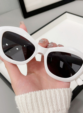 墨镜女夏海边方脸防紫外线强光男