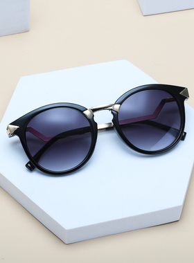 【清仓款】墨镜女夏蹦迪网红眼镜防紫外线开车太阳镜小脸款ins风